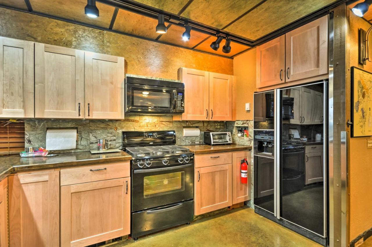 Willamette Valley Apt - Surrounded By Wineries! Newberg Eksteriør billede
