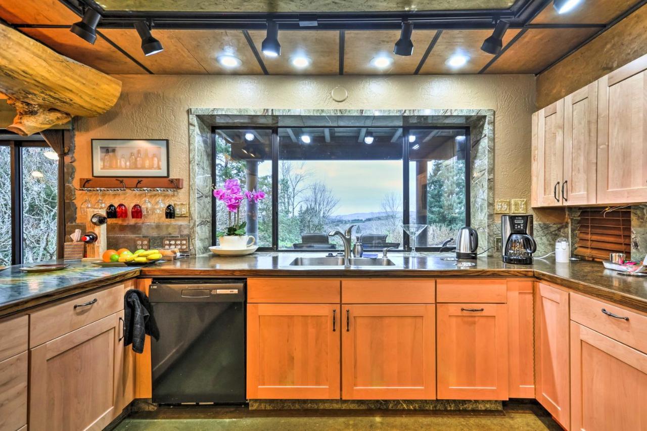 Willamette Valley Apt - Surrounded By Wineries! Newberg Eksteriør billede